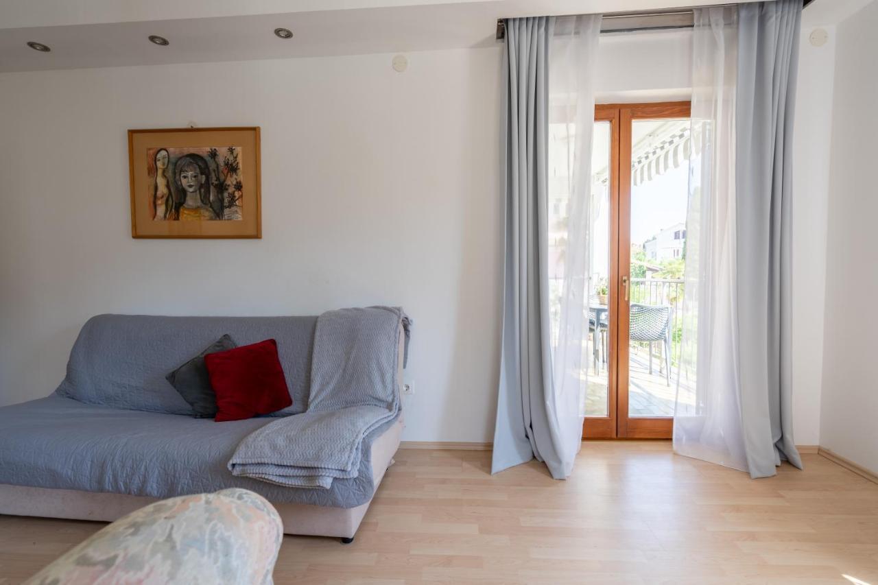 Apartmani&Soba Mimi Ровинь Экстерьер фото