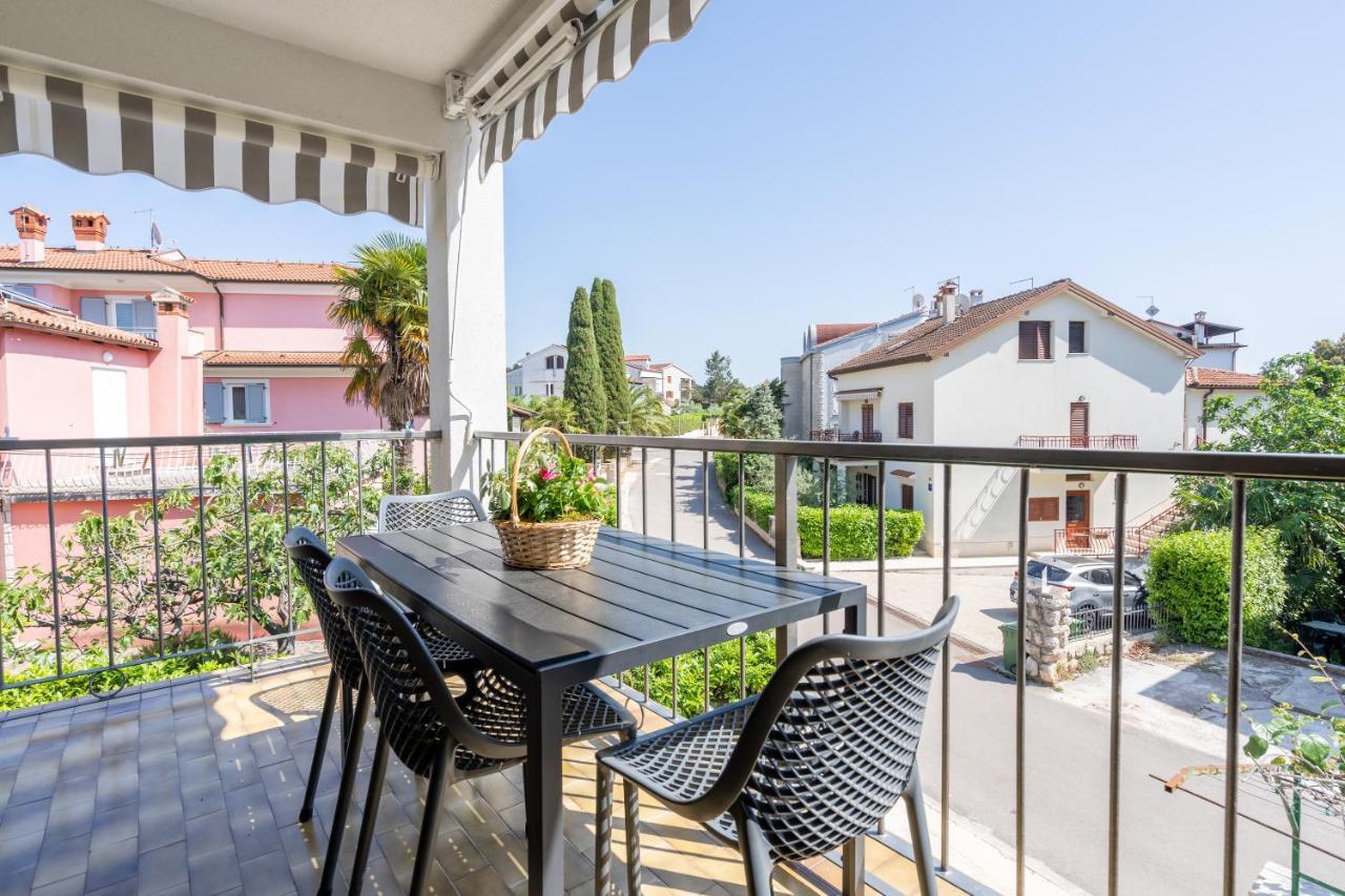 Apartmani&Soba Mimi Ровинь Экстерьер фото