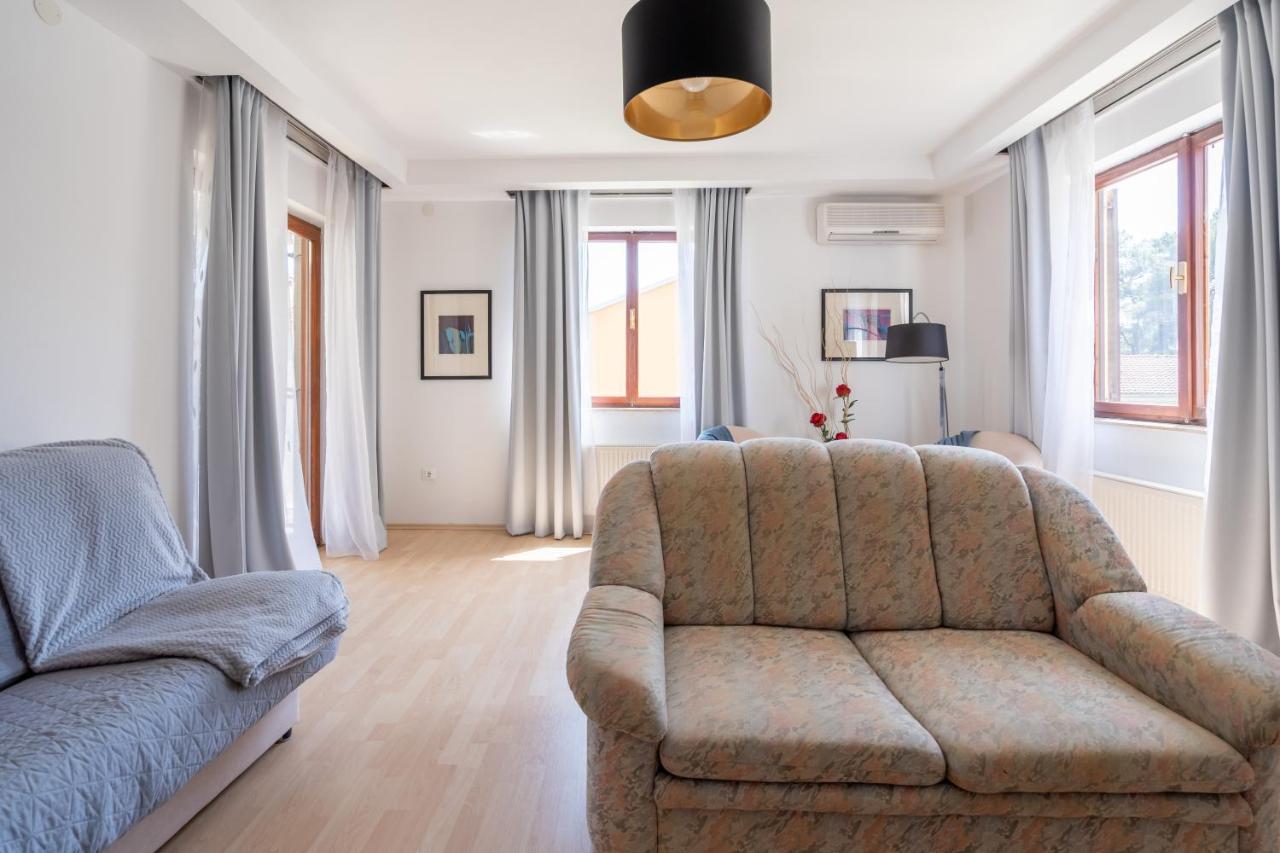 Apartmani&Soba Mimi Ровинь Экстерьер фото