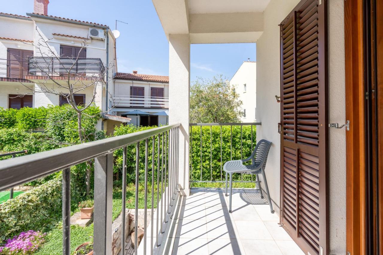 Apartmani&Soba Mimi Ровинь Экстерьер фото
