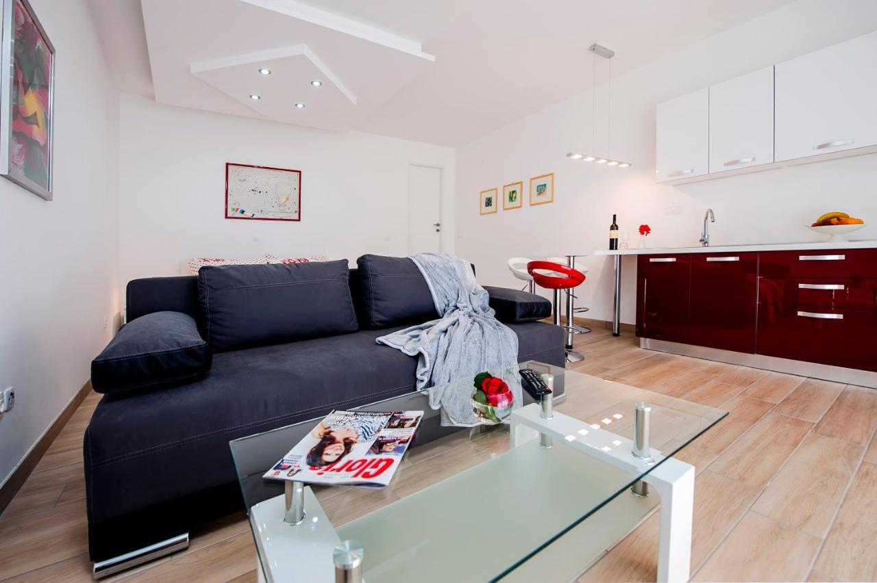 Apartmani&Soba Mimi Ровинь Экстерьер фото